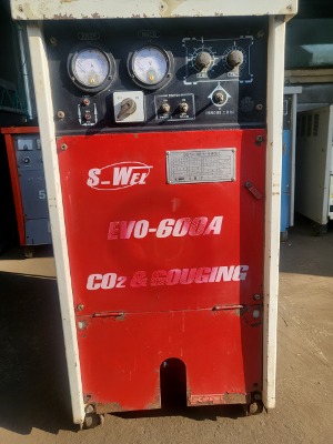 S-Wel 600A CO2&amp;GOUGING 중고