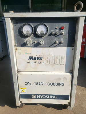 HYOSUNG CO2/MAG/GOUGING 800G  중고 용접기